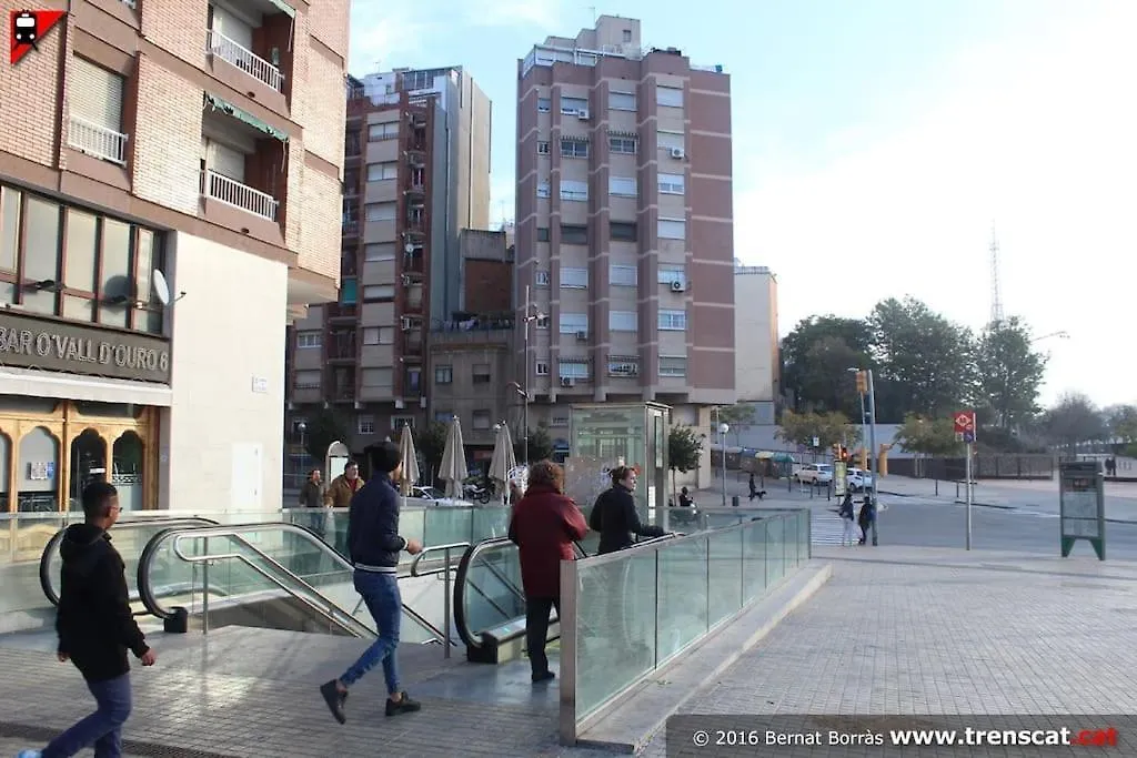 Zona Camp Nou 15 Minutos Centro En Metro Apartment L'Hospitalet de Llobregat Spain